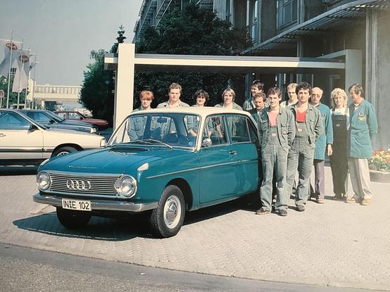 Green DKW F102 with a white roof. I think this is a photo of a poster I bought at the Audi Forum in Ingolstadt