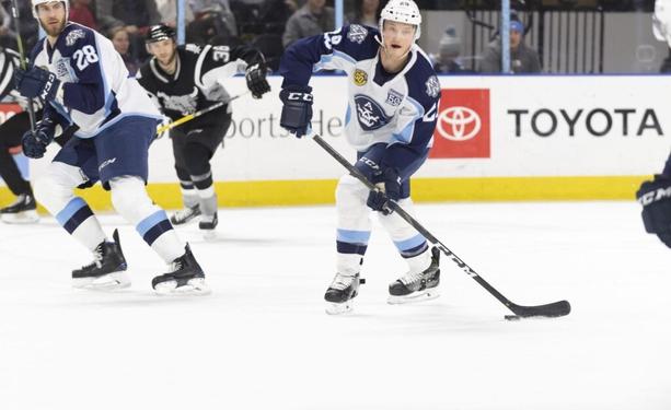 Milwaukee Admirals sign four to AHL deals, including Daniel Carr