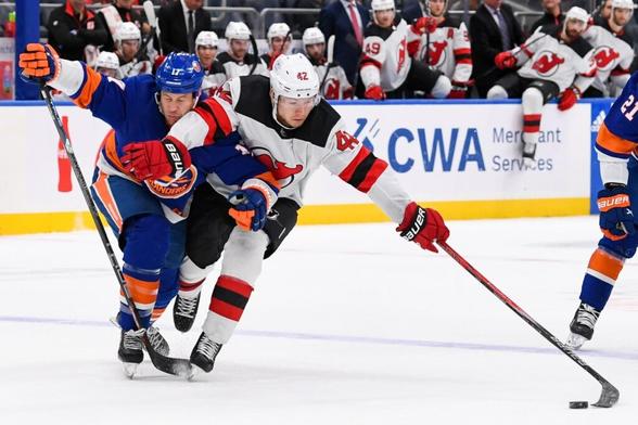 Edmonton Oilers Sign Another Depth Forward