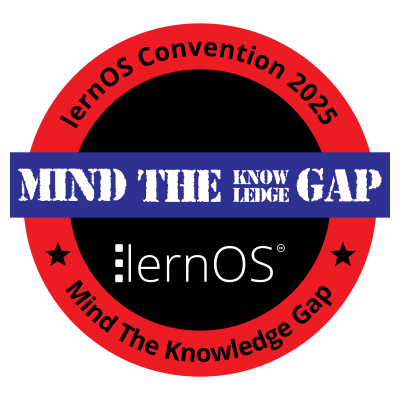Rundes Logo mit rotem Außenring und schwarzem Innenkreis. Im roten Ring steht oben ‚lernOS Convention 2025‘ und unten ‚Mind The Knowledge Gap‘ in schwarzer Schrift. Im schwarzen Innenkreis befindet sich der weiße Schriftzug ‚lernOS®‘. Ein blaues Banner mit weißer Großschrift ‚MIND THE KNOWLEDGE GAP‘ verläuft quer über das Logo, wobei ‚KNOWLEDGE‘ auf zwei Zeilen aufgeteilt ist. Zwei kleine schwarze Sterne flankieren den unteren Text im roten Ring.