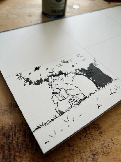 Zeichnung des Bären unter einem Baum, lesend.