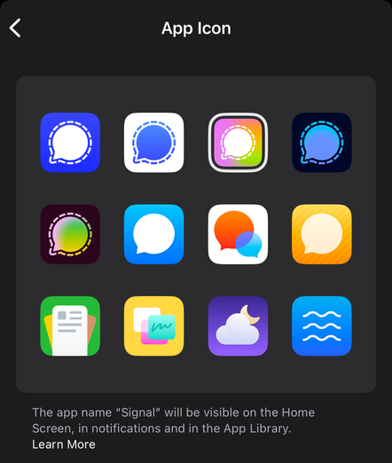 A settings page on the Signal iOS where you can select the app icon.