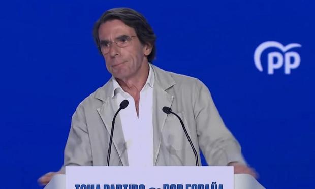 José María Aznar en el Congreso del PP (Partido Popular.)