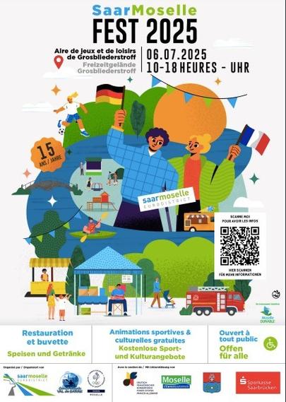 Affiche de l'événement décrit dans le pouet. En plus des informations déjà indiquées, il y a en français et en allemand la mention d'une restauration et buvette, d'animations culturelles et sportives gratuites et que la fête est ouverte à tout public. Il y a un logo personne à mobilité réduite.
Les partenaires et sponsors figurent en bas.
L'affiche est organisée autour d'une illustration centrale qui représente deux personnages tenant chacun un drapeau du pays, un cours d'eau les entoure dans ses méandres. On voit des fanions, quelqu'un jouer au foot, des stands et un camion de pompier. Les couleurs qui dominent largement sont le bleu et le vert.