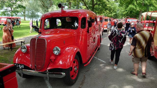 Funkkispaloautoveteraani