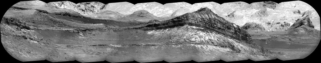 MSL_-_Sol_4589_-_ChemCam_(54633068244).jpg