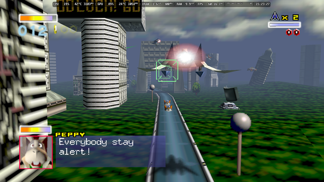 La imagen muestra el juego Starship, un port para PC de Star Fox 64, corriendo en Linux. Se ve al personaje Peppy advirtiendo “Everybody stay alert!”, mientras la nave vuela por una ciudad. Arriba está MangoHud, mostrando que el juego va a 60 FPS con bajo uso de CPU y GPU. Texto generado con IA