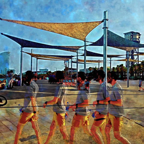 Barcelona digital edited street photography, made with the GNU Image Manipulation Program + G'MIC-Qt filters.