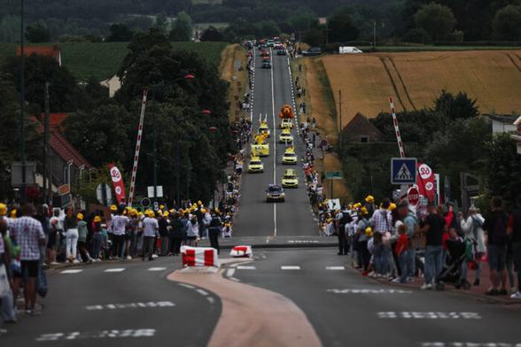 La caravane publicitaire sur la 2e étape du Tour de France, le 6 juillet 2025, à Samer - Photo : ASO/Aurélien Vialatte