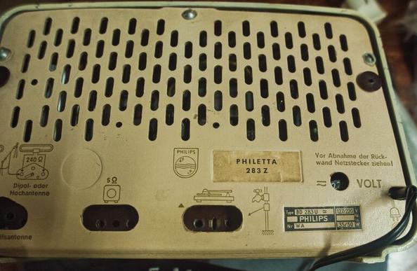 Röhrenradio Philips Philetta 283Z Rückwand
