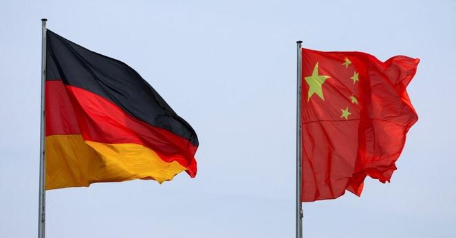中国、ドイツ軍機にレーザー照射　独外務省が非難 | ロイター