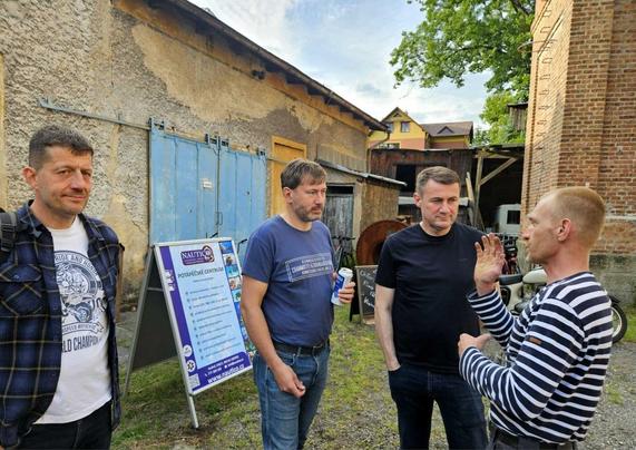 Wizyta urzędników marszłakowskich Kraju Libereckiego w Muzeum Techniki w Białym Potoku.