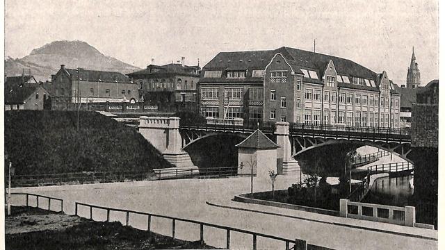 Bild: Wilhelm Wendlandt (1859-1937), Public domain, via Wikimedia Commons. Format leicht angepasst.