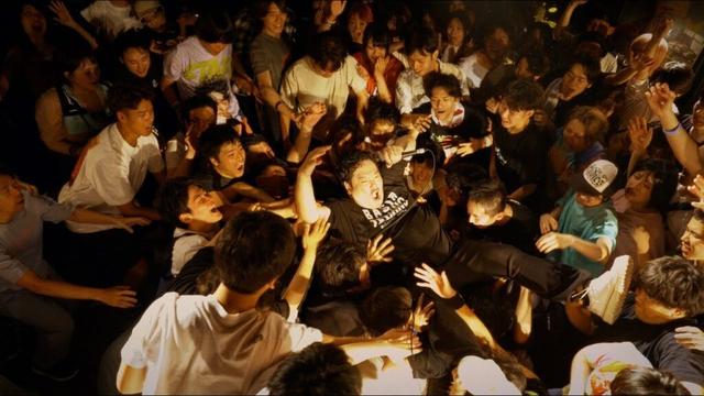 岡崎体育「Suffer」Music Video