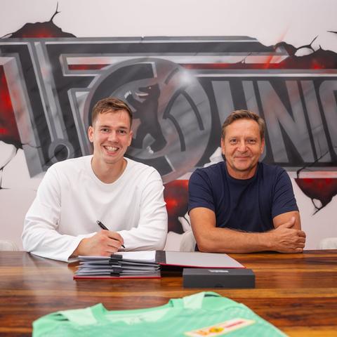 Der 1. FC Union Berlin begrüßt mit Matheo Raab einen weiteren Neuzugang für seine Profimannschaft der Männer. Der Torhüter wechselt vom Bundesliga-Aufsteiger Hamburger SV zu den Eisernen.