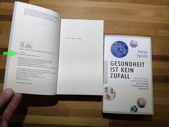 Das Buch "Gesundheit ist kein Zufall" von Peter Spork.