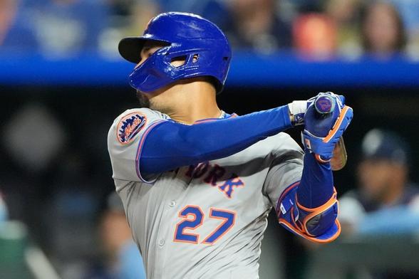 Mark Vientos hits go-ahead double to help Mets beat Royals