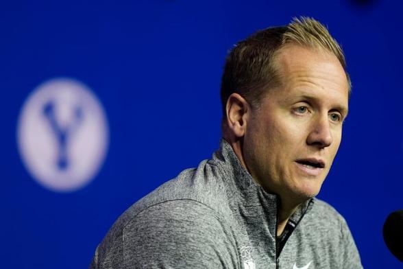 Kevin Young, Tom Izzo and others rethink leadership in new college hoops era