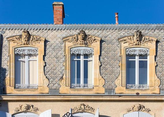 Ancien hôtel particulier dit Maison Jailles à #Agen (#LotEtGaronne) Hôtel particulier de style éclectique réalisé en 1874 par l'architecte Léopold Payen. Toit à la Mansart percé de lucarnes aux mascarons d'insp...
Suite 👉 https://monumentum.fr/monument-historique/pa47000055/agen-ancien-hotel-particulier-dit-maison-jailles
#Patrimoine #MonumentHistorique
Photo CC-BY-SA 4.0 : Benjamin Smith