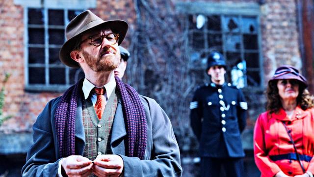 'Bookish', nova série de Mark Gatiss, estreia no Film&Arts: após sucesso na Europa e renovação para uma segunda temporada, a AMC Brasil confirma estreia de 'Bookish' no Film&Arts