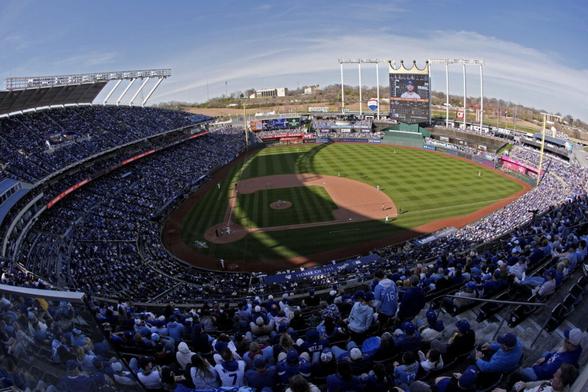 Make-A-Wish Missouri and Kansas announces inaugural 'Royals Wives for Wishes'