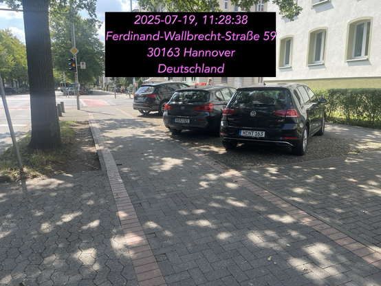 Illegale Vertikale Öffentliche Autolagerflächen- Aus Sicht Des Radverkehrs