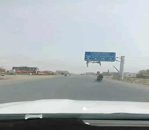 إعادة فتح منفذ "الطوال- حرض": يختصر سفر اليمنيين للسعودية إلى 200 كم و 3 ساعات بدلاً من "1500 كم ورحلة 3 أيام" ! (صورة)