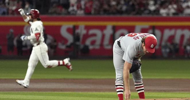 Cardinals fall behind early in loss as Diamondbacks sweep