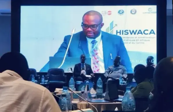 Photo of Dr Chris Nnanatu presenting at the HISWACA conference