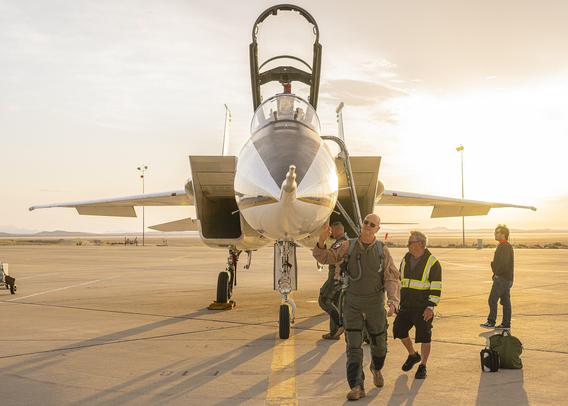 NASA_Test_Pilot_Prepares_for_Rehearsal_Flight_(AFRC2025-0091-21).jpg