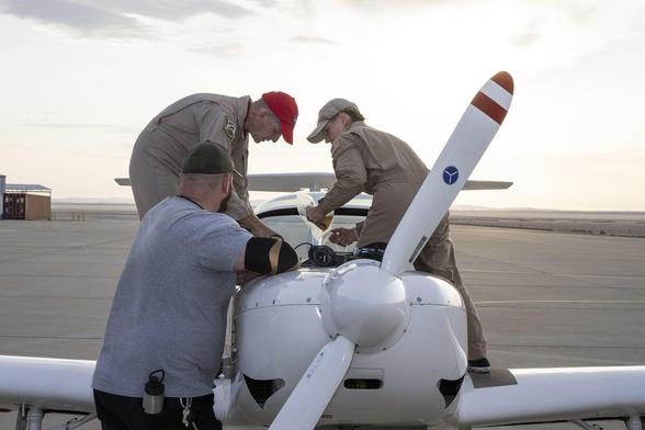 NASA_Glider_Aircraft_Supports_Quesst_Rehearsal_Flights_(AFRC2025-0091-09).jpg