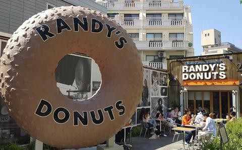 Randy’s Donuts brings iconic California sweets to a trendy Tokyo neighborhood