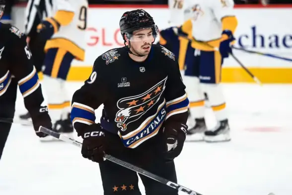 First-Round Pick Suddenly Emerges as Solution to Vancouver Canucks' Issues at Center