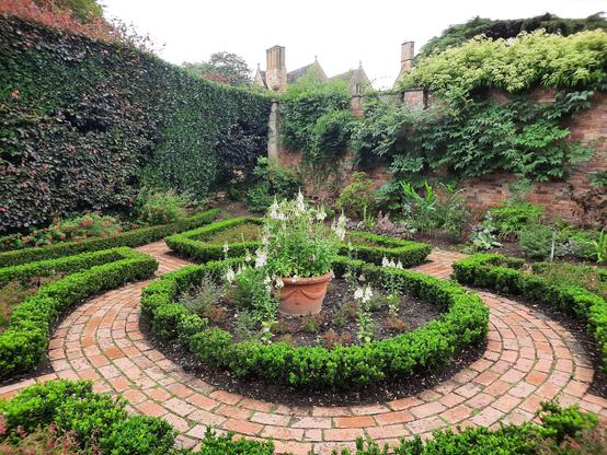 'Chamber' in garden