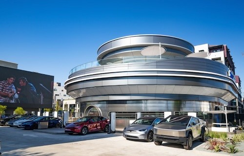 The Tesla Diner