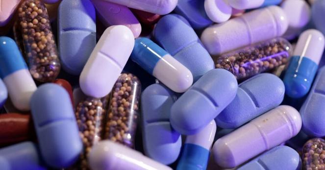 米ＥＵ関税合意、製薬業界に最大19０億ドルの追加コスト発生か | ロイター