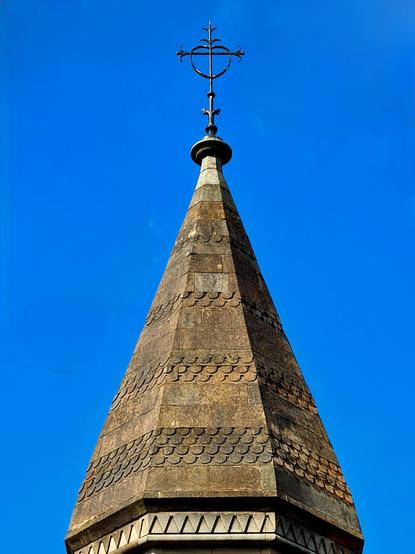 A spirelet on a Glaswegian early Victorian Italianate gothic church.
