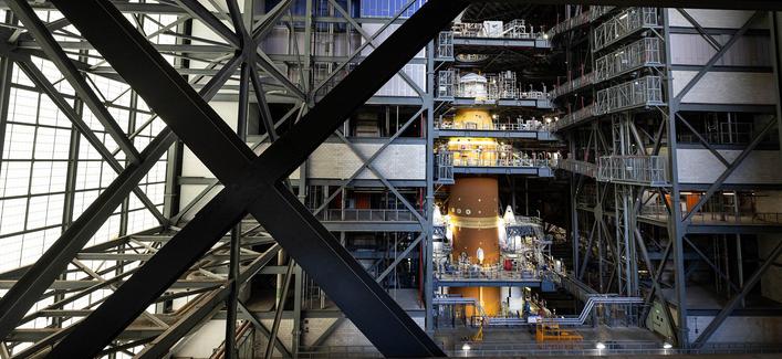 Artemis_II_Integration_in_High_Bay_(KSC-20250724-PH-CSH02-0029).jpg