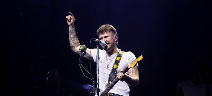Dani Fernández durante su concierto en el Movistar Arena. / Aldara Zarraoa