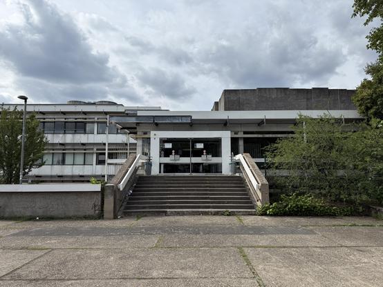 Main building of the Institute of Physics, Cologne