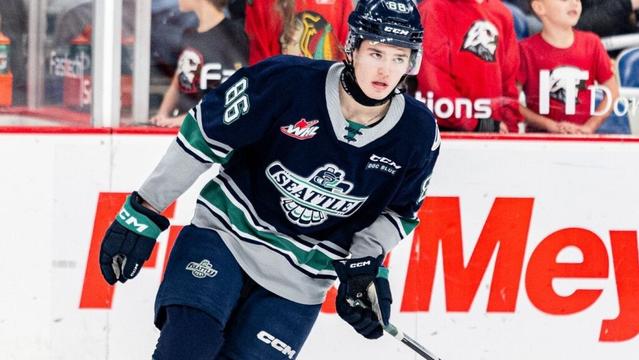 Vancouver Canucks 1st-Round Draft Pick Braeden Cootes Suffers Injury at World Junior Showcase