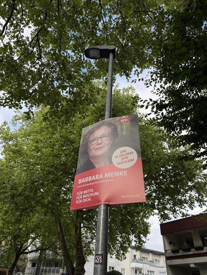 Plakat von Barbara Menke (Kandidatin der SPD Bochum-Mitte für das Amt der Bezirksbürgermeisterin in der Bezirksvertretung Bochum-Mitte