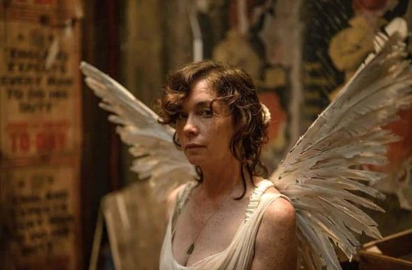 Julianne Nicholson in Dope Girls