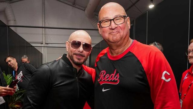 Terry Francona meets Pitbull during Speedway Classic