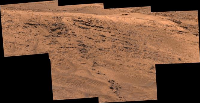 MSL_-_Sol_4616_-_MastCam_(54694275727).jpg