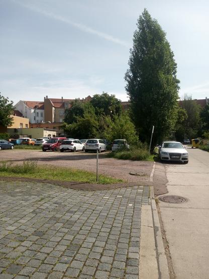 Hauptsächlich Autos.