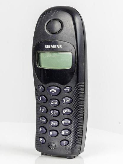 Schrängansicht auf das Siemens Gigaset A1