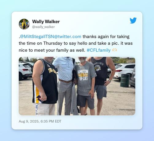 .@MiltStegallTSN thanks again for taking the time on Thursday to say hello and take a pic. it was nice to meet your family as well. #CFLfamily 🫶🏼 https://t.co/5SmzhT8dS9