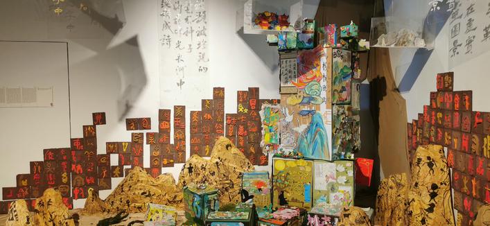 展厅装置
千里江山/甲骨文/岩画/书法