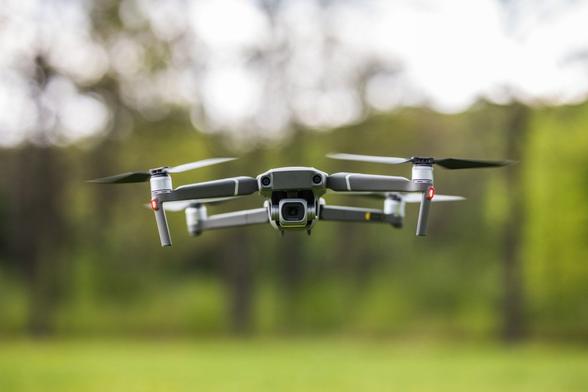 Dron en el aire